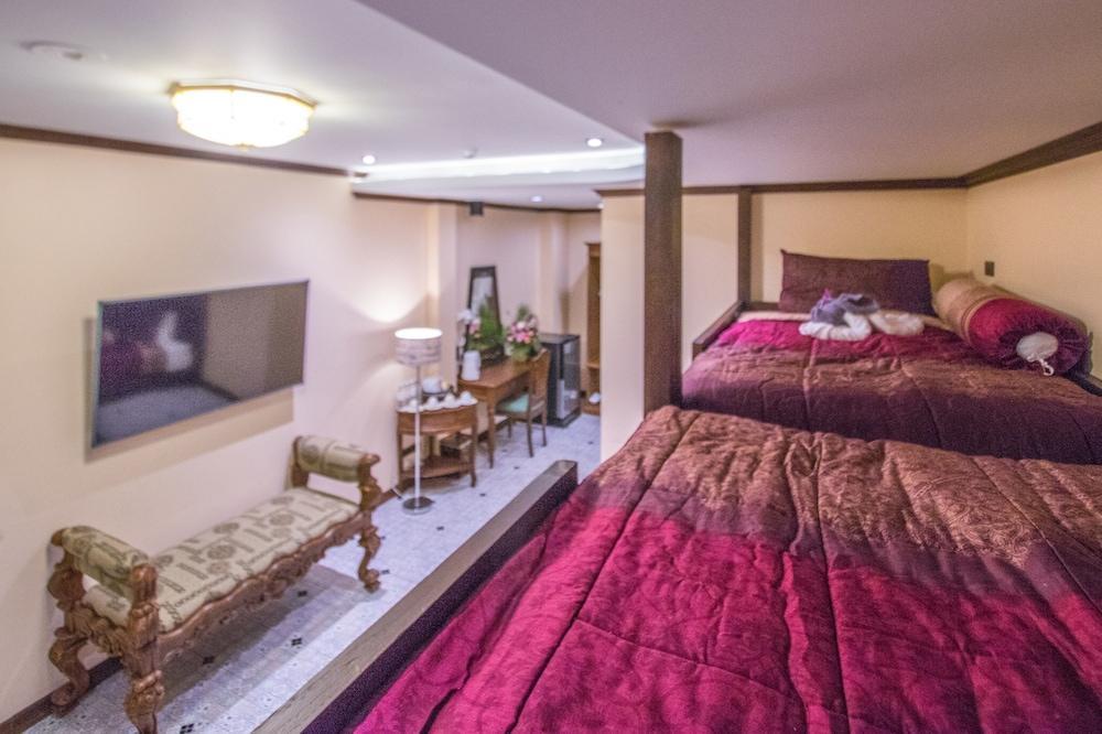 Thanyawintra Boutique And Spa Чиангмай Экстерьер фото